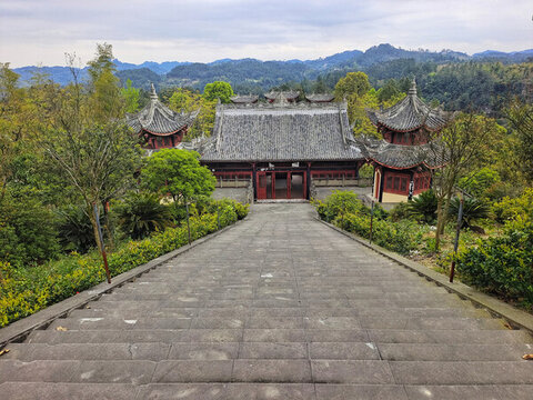 威遠(yuǎn)縣鳳凰寨