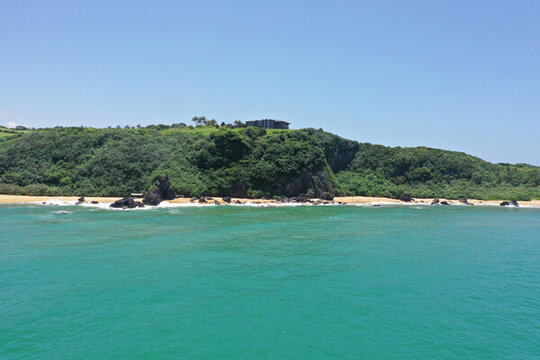 海南燕子洞海岸線