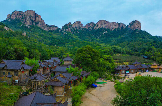 天崮山