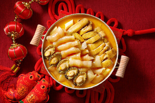 花膠鮑魚煲雞