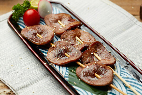 牛舌燒鳥(niǎo)串