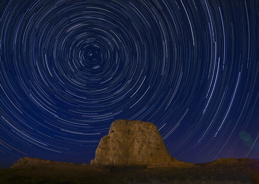 瞭馬墩峰火臺(tái)星空星軌
