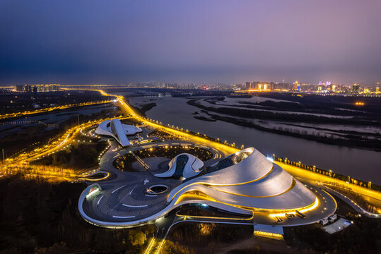 中國黑龍江哈爾濱大劇院夜景航拍