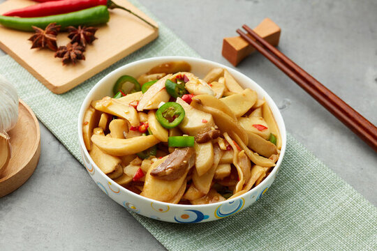 杏鮑菇炒肉