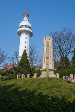 煙臺(tái)山景區(qū)燈塔