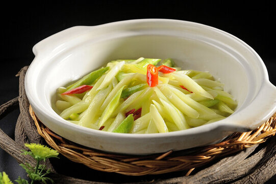 砂鍋有機(jī)蘆筍