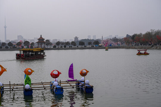 開(kāi)封龍亭公園燈籠燈會(huì)花燈夜景