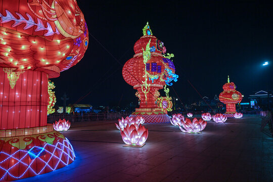 開(kāi)封龍亭公園燈籠燈會(huì)花燈夜景