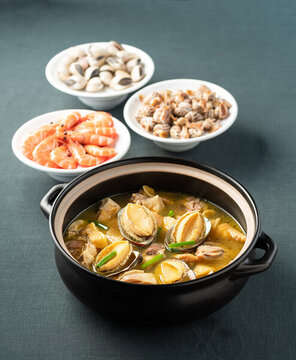 鮑魚雞