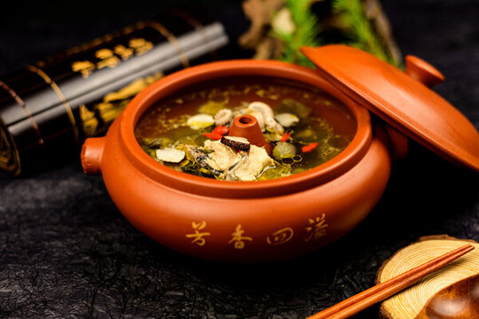 黑松露汽鍋雞