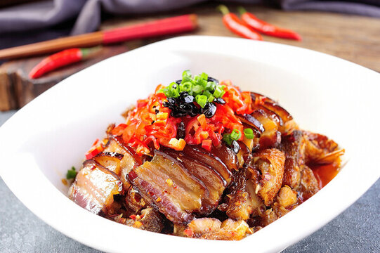 臘肉蒸臘魚