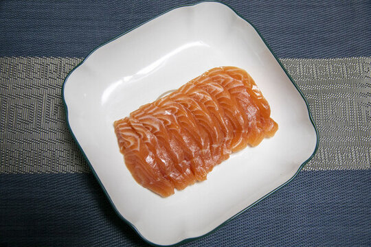 三文魚片