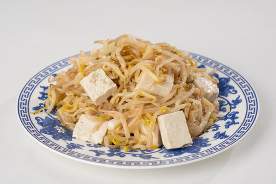 豆芽燜豆腐