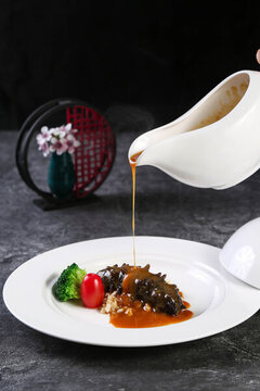 鮑汁燕麥燴遼參