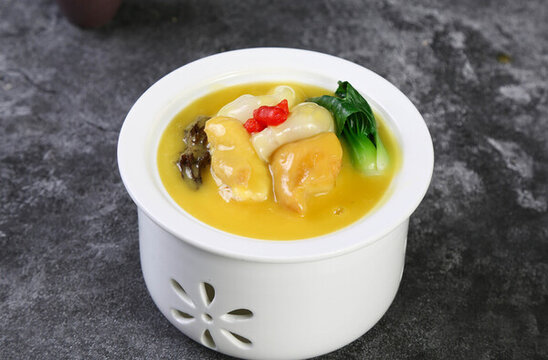 金湯花膠雞