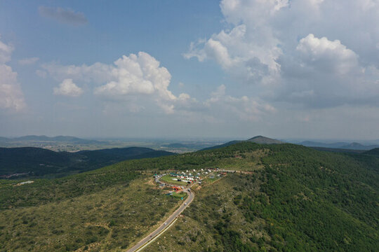 航拍淮北市烈山區(qū)龍脊山