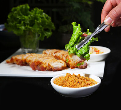 脆皮五花肉