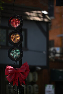 上海甜爱路爱心红绿灯