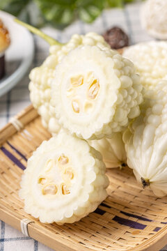 蘋(píng)果苦瓜