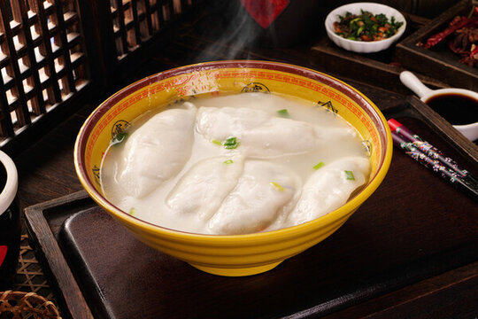 高湯水餃餃子