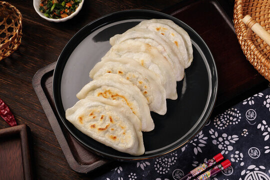 煎餃子
