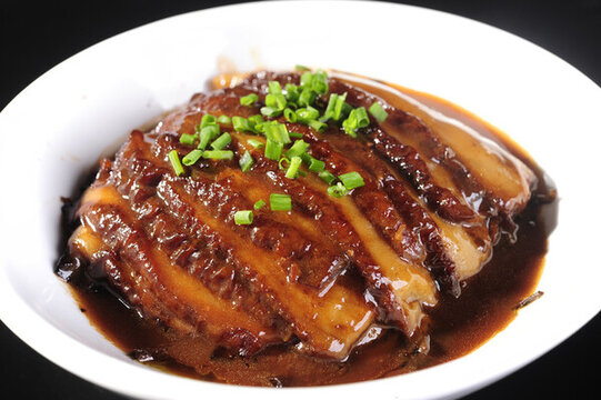 鄉(xiāng)里干菜蒸扣肉