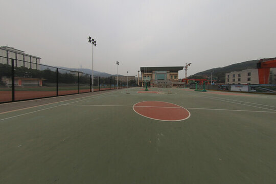 湖南大學(xué)籃球場