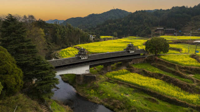 湖南懷化坪坦侗寨廻龍橋