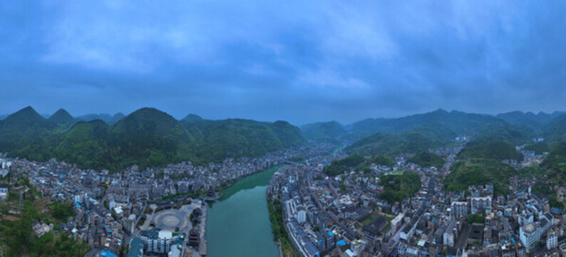 貴州鎮(zhèn)遠(yuǎn)古鎮(zhèn)全景
