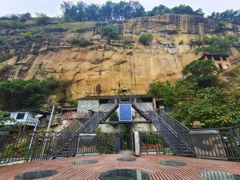 自貢榮縣呂仙村山景