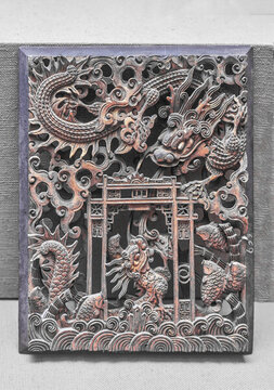 鯉魚跳龍門窗花