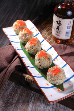金槍海苔魚籽飯團(tuán)