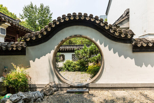 園林門洞