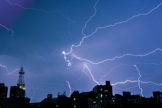 閃電
