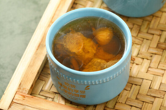 土豬肉湯