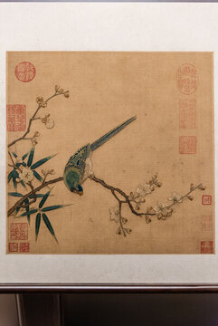 宋代刺繡梅竹鸚鵡圖頁