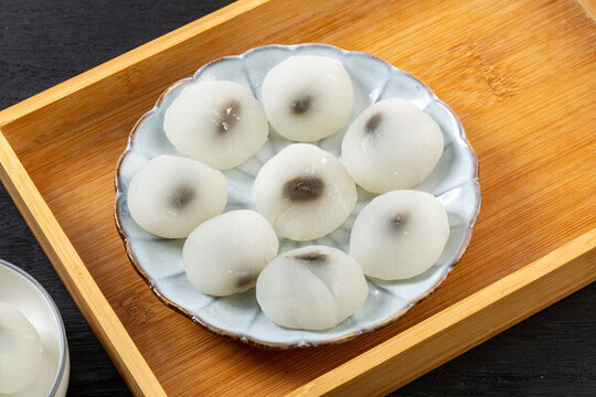 干吃湯圓