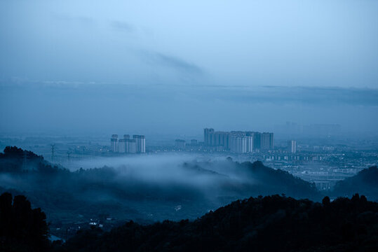 雨后成都