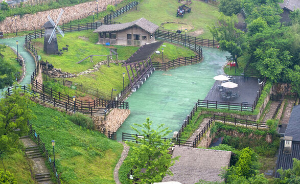 游樂設(shè)施