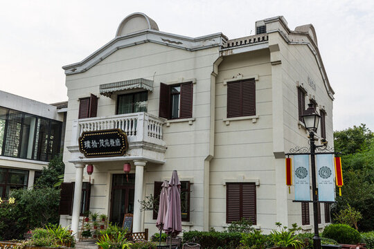 上海經(jīng)典民居建筑石庫(kù)門(mén)大門(mén)
