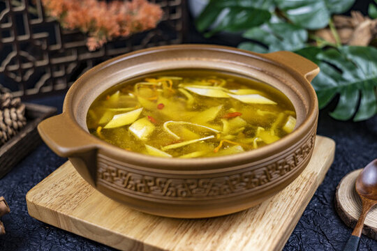 山珍菌王湯