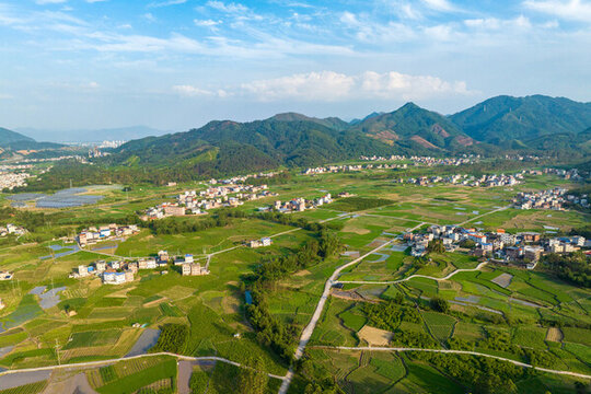 廣西蒙山縣田園風(fēng)光夏日景美如畫