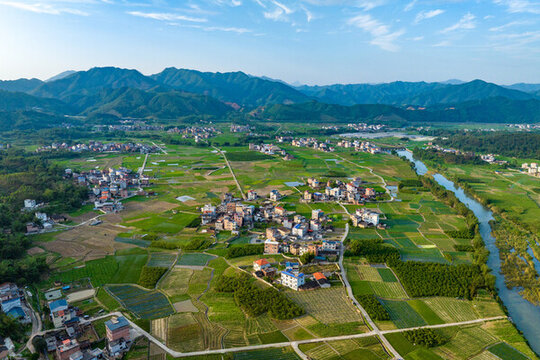 廣西蒙山縣田園風(fēng)光夏日景美如畫