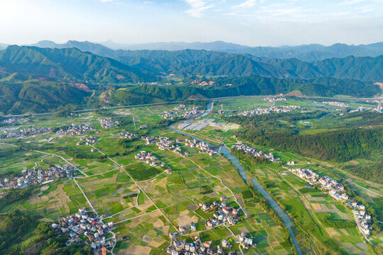廣西蒙山田園風(fēng)光夏日景美如畫
