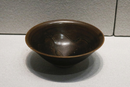 黑釉碗
