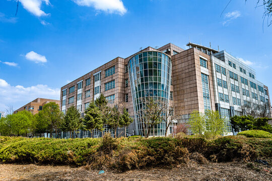 長春吉林大學(xué)前衛(wèi)校區(qū)建筑景觀
