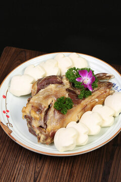 豬臉夾餅