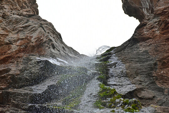 高山飛泉
