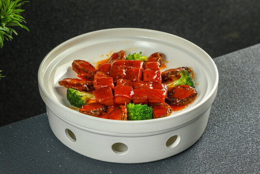 鮑魚紅燒肉