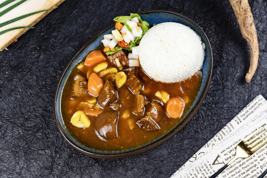 板栗紅燒肉燉飯